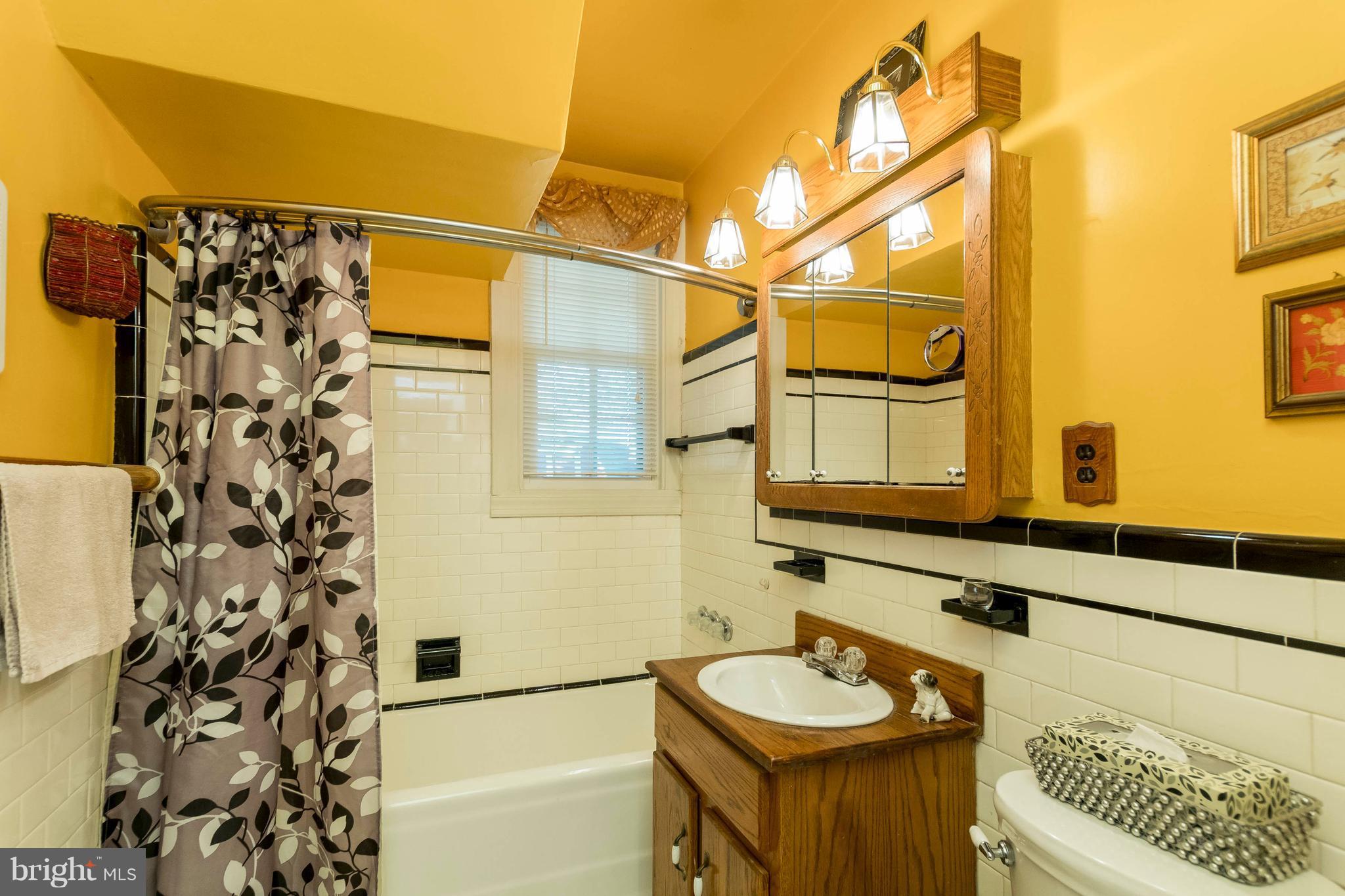 4155 Black Rock Road Hampstead, MD 21074 - Photo 18 of 30 Main Level Full Bath