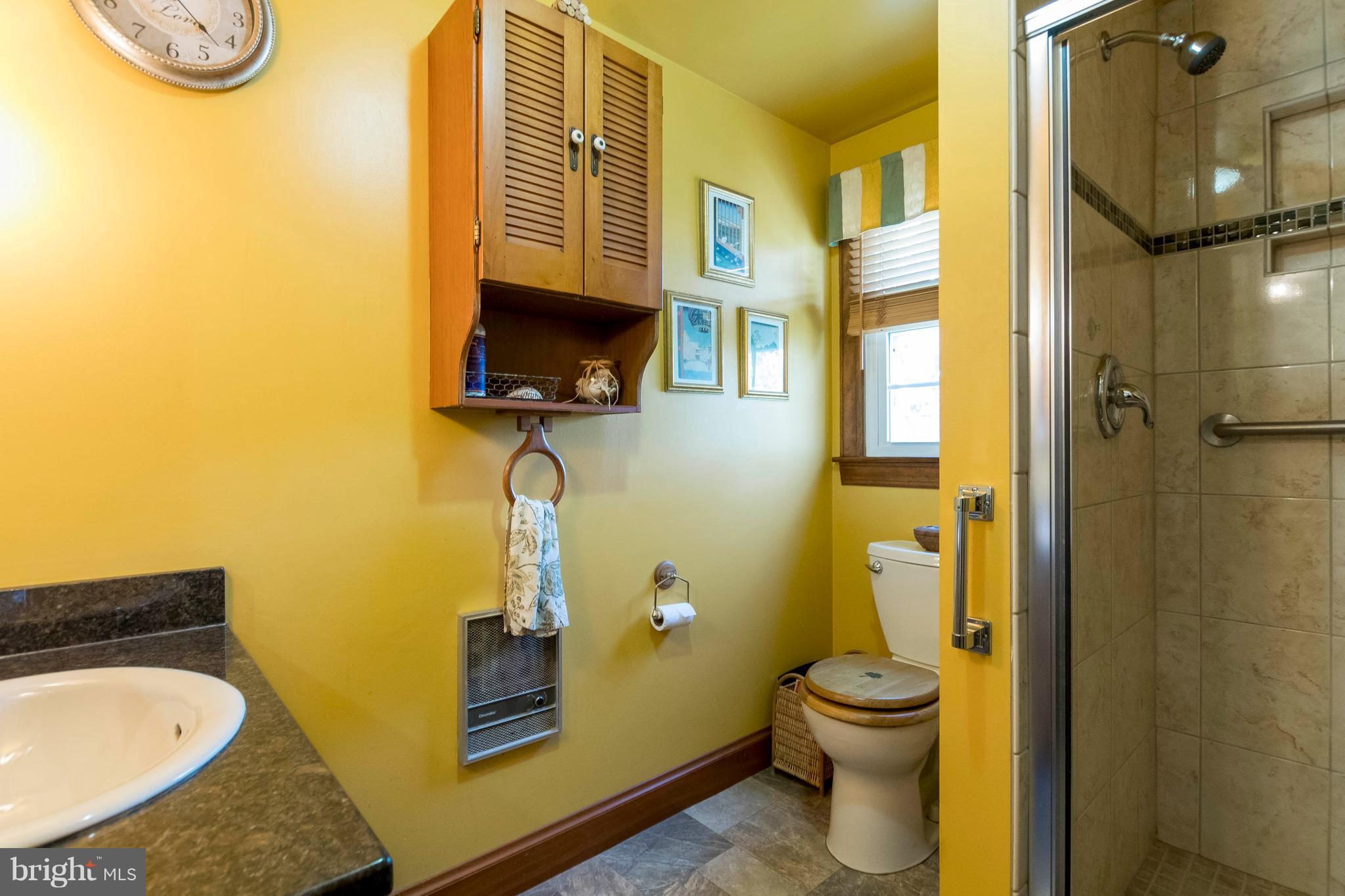 4155 Black Rock Road Hampstead, MD 21074 - Photo 27 of 30 Upper Level Full Bath