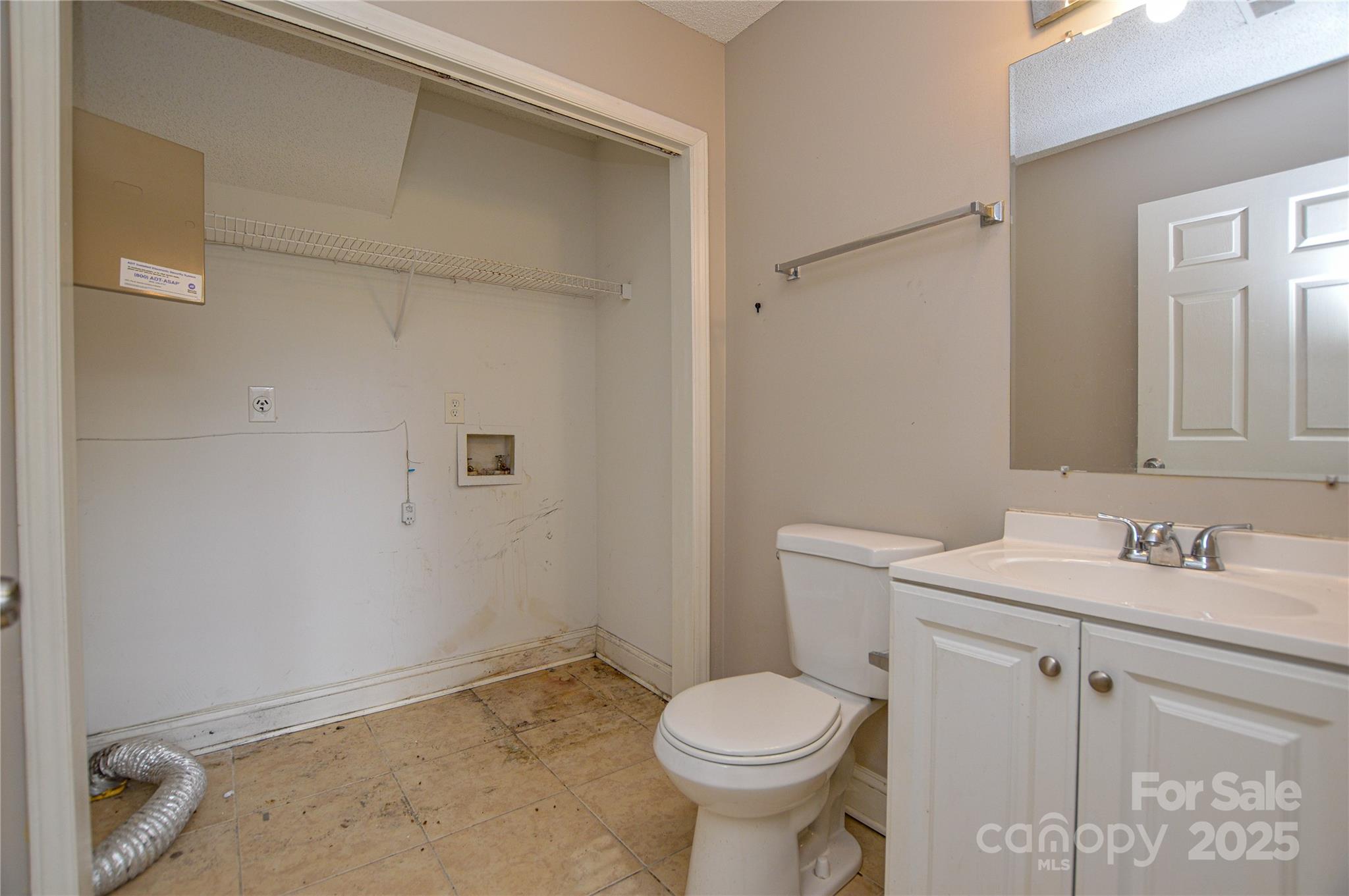 6020 Running Deer Road Charlotte, NC 28214 - Photo 18 of 36