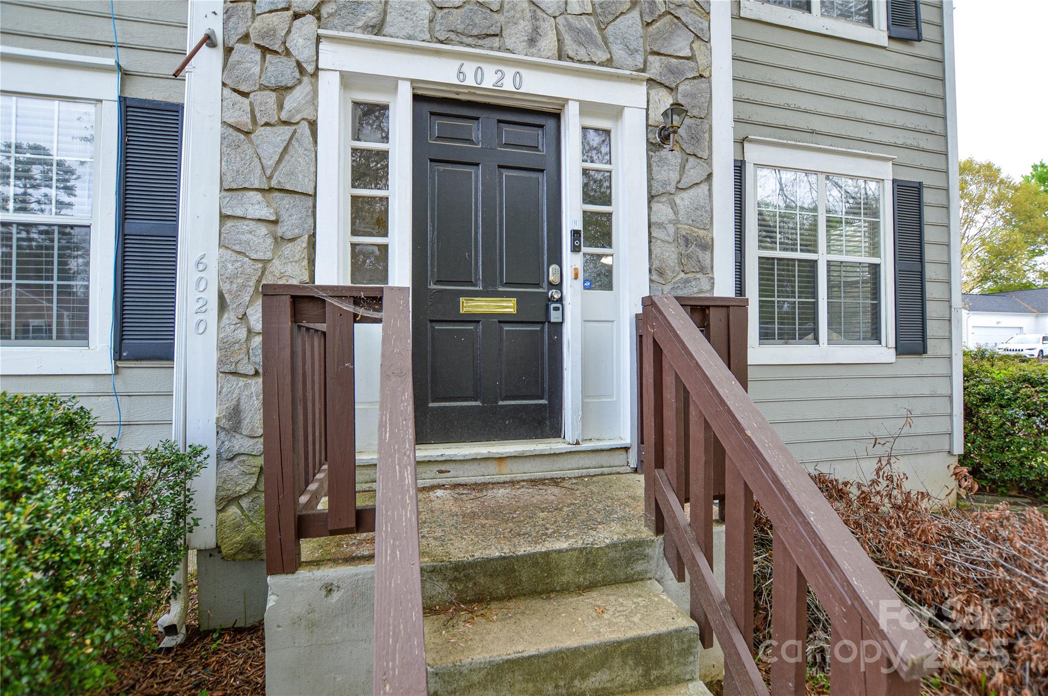 6020 Running Deer Road Charlotte, NC 28214 - Photo 4 of 36