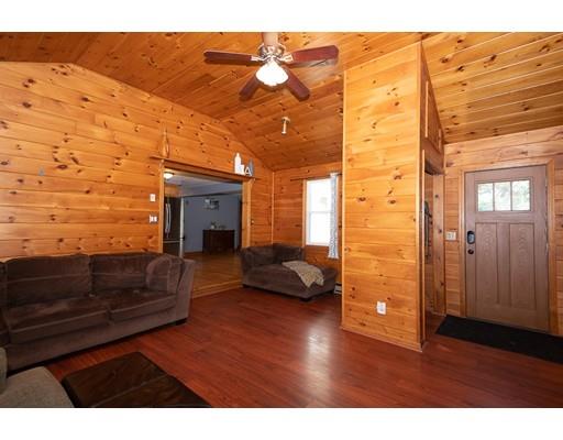 54 Steele Street Worcester, MA 01607 - Photo 12 of 28 Gallery Image 12