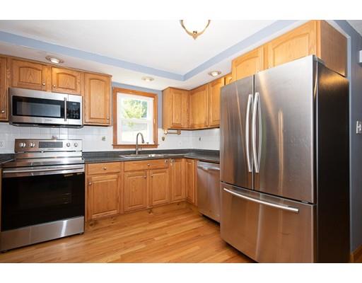 54 Steele Street Worcester, MA 01607 - Photo 3 of 28 Gallery Image 3