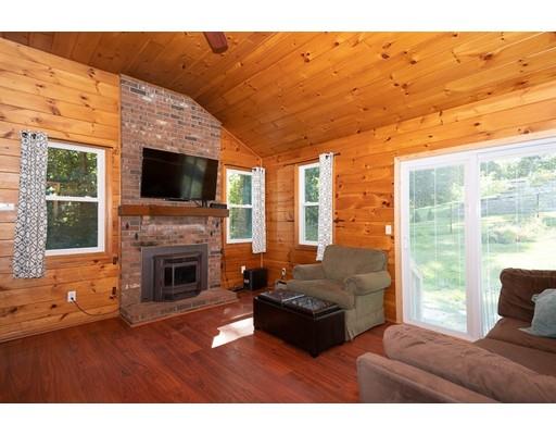 54 Steele Street Worcester, MA 01607 - Photo 10 of 28 Gallery Image 10