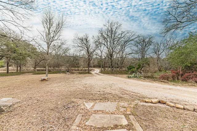 $1,090,000 | 3700 Elder Hill Road, Driftwood, TX 78619