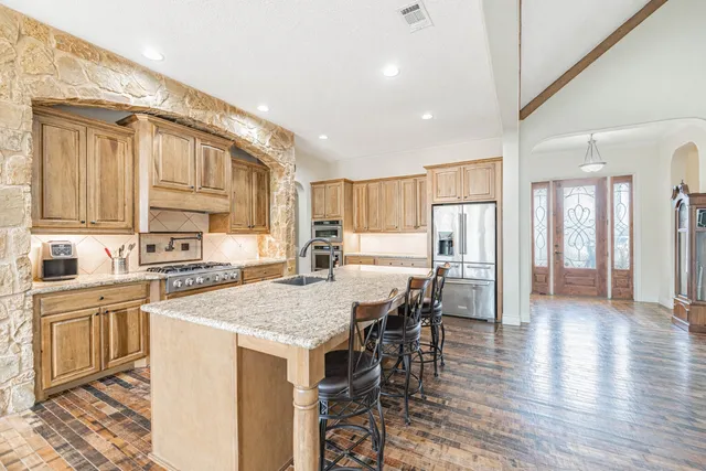 $1,090,000 | 3700 Elder Hill Road, Driftwood, TX 78619