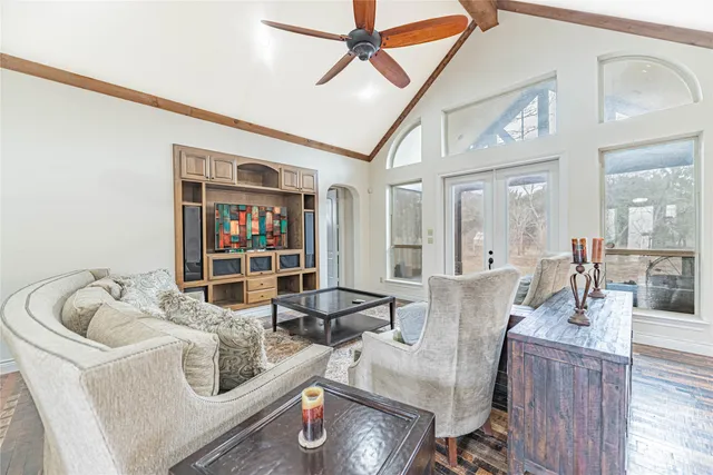 $1,090,000 | 3700 Elder Hill Road, Driftwood, TX 78619