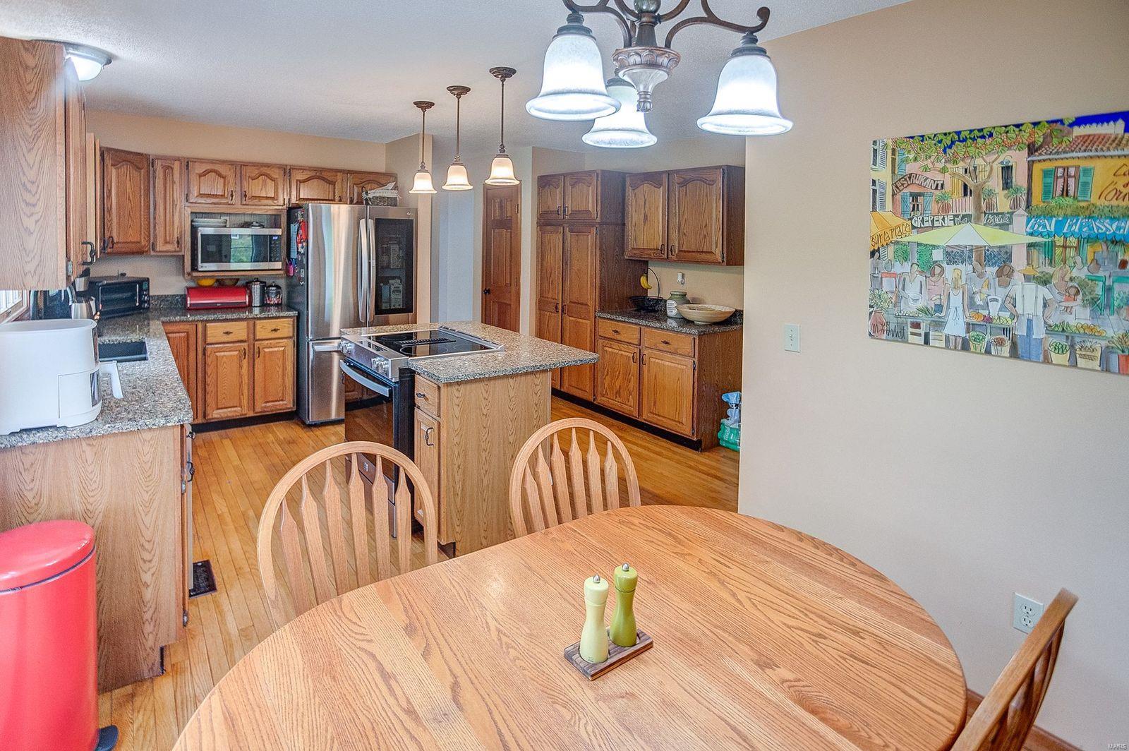 32 Meadow Rue Drive Edwardsville, IL 62025 - Photo 14 of 39 Gallery Image 14