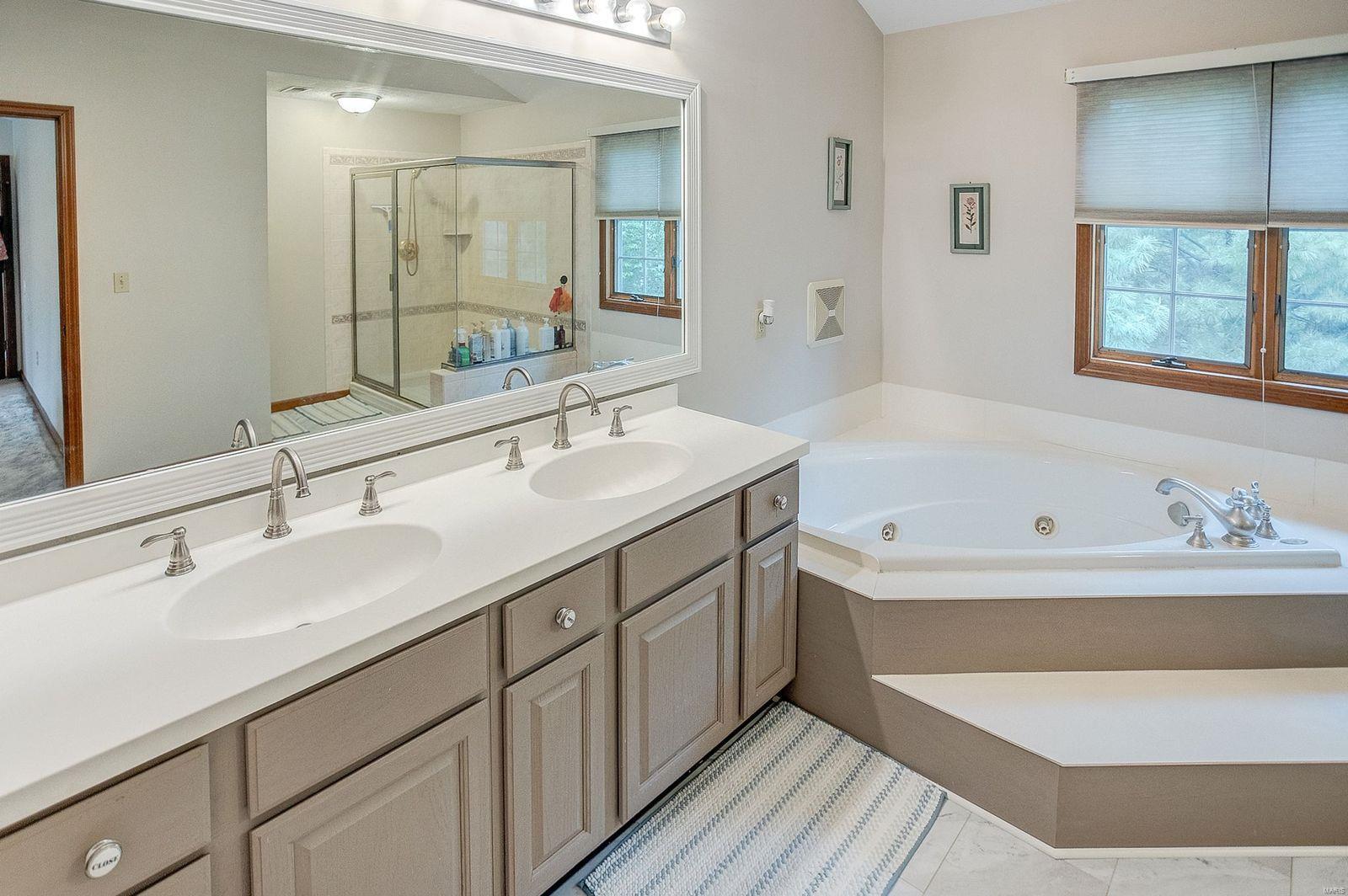 32 Meadow Rue Drive Edwardsville, IL 62025 - Photo 26 of 39 Gallery Image 26