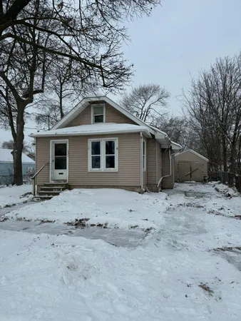 $38,500 | 1941 Polly Avenue, Lansing, MI 48906