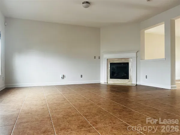 $2,195 | 12918 Tahoe Drive, Charlotte, NC 28273