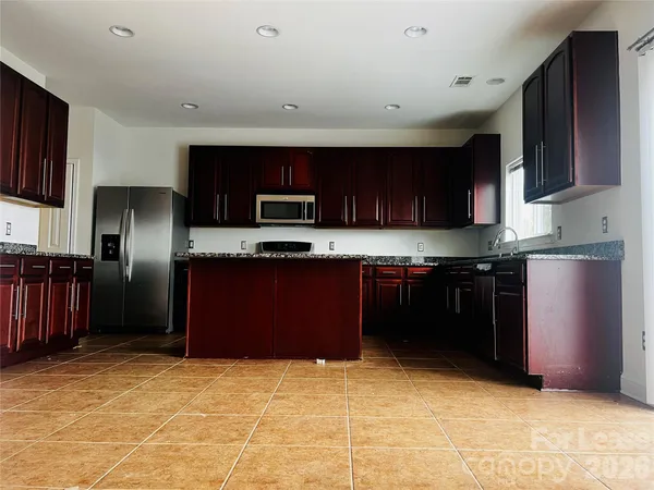 $2,195 | 12918 Tahoe Drive, Charlotte, NC 28273