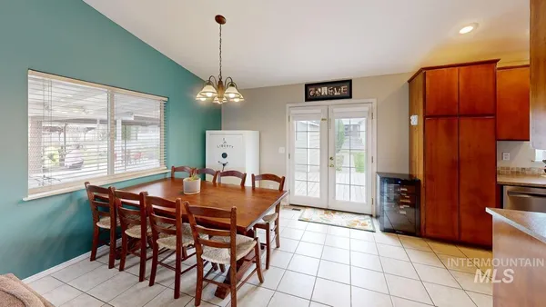 $384,900 | 1220 3rd Street, Clarkston, WA 99403