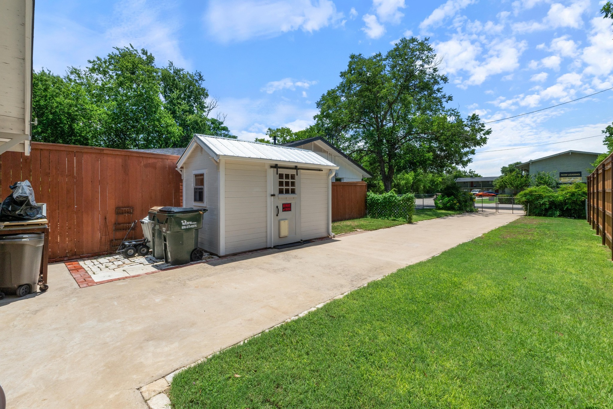 810 East University Avenue Georgetown, TX 78626 - Photo 28 of 38 a view of a house with a yard and garage