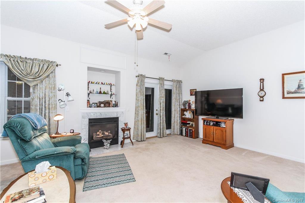 6801 Reedy Creek Road Charlotte, NC 28215 - Photo 11 of 14