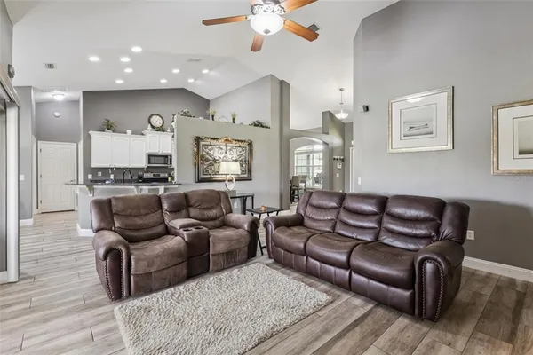 $559,000 | 31038 Fairvista Drive, Tavares, FL 32778