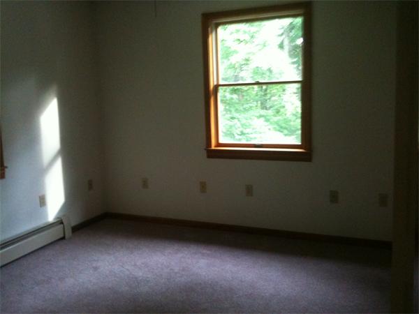 10 Mulpus Road Lunenburg, MA 01462 - Photo 12 of 13 an empty room with a window