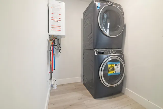 an aerial view of house with yard