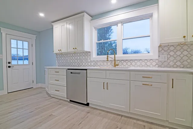 $599,000 | 4 West Florida Avenue, Villas, NJ 08251