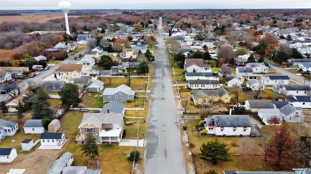 $599,000 | 4 West Florida Avenue, Villas, NJ 08251