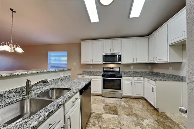 $2,350 | 11180 Snyder Drive, Frisco, TX 75035