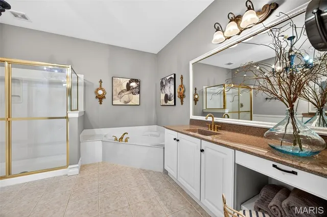 $560,000 | 131 Wake Forest Place, O'Fallon, MO 63368