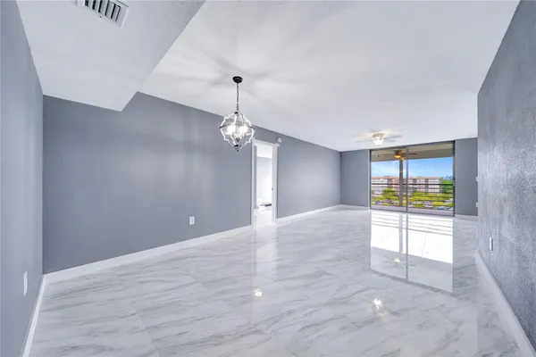 $2,275 | 1100 St Charles Place, Unit 708, Pembroke Pines, FL 33026
