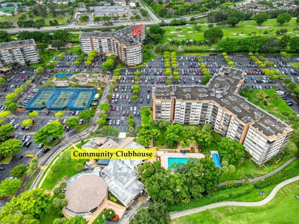 $2,275 | 1100 St Charles Place, Unit 708, Pembroke Pines, FL 33026