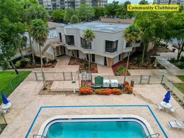 $2,275 | 1100 St Charles Place, Unit 708, Pembroke Pines, FL 33026