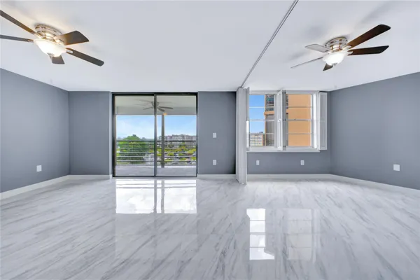 $2,275 | 1100 St Charles Place, Unit 708, Pembroke Pines, FL 33026