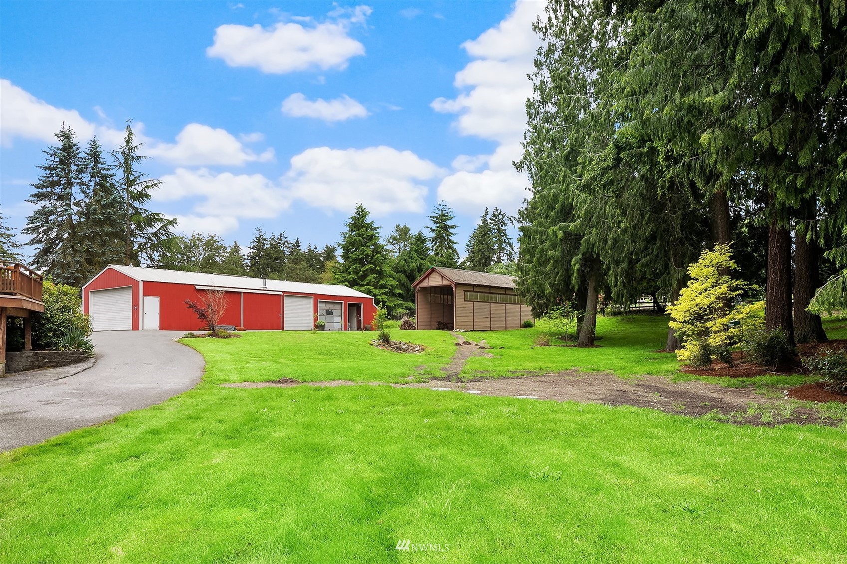 16704 51st Avenue Southeast Bothell, WA 98012 - Photo 5 of 40 a front view of a house with garden