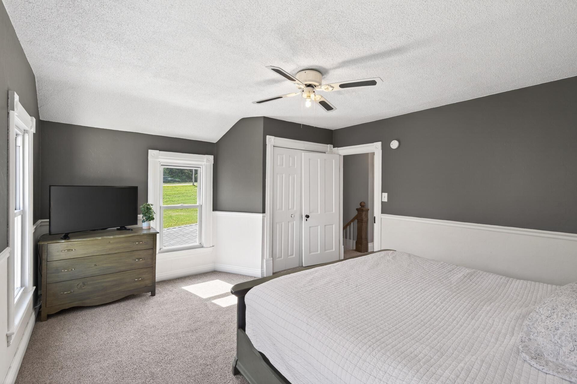 512 Broadway Street South Jordan, MN 55352 - Photo 14 of 38