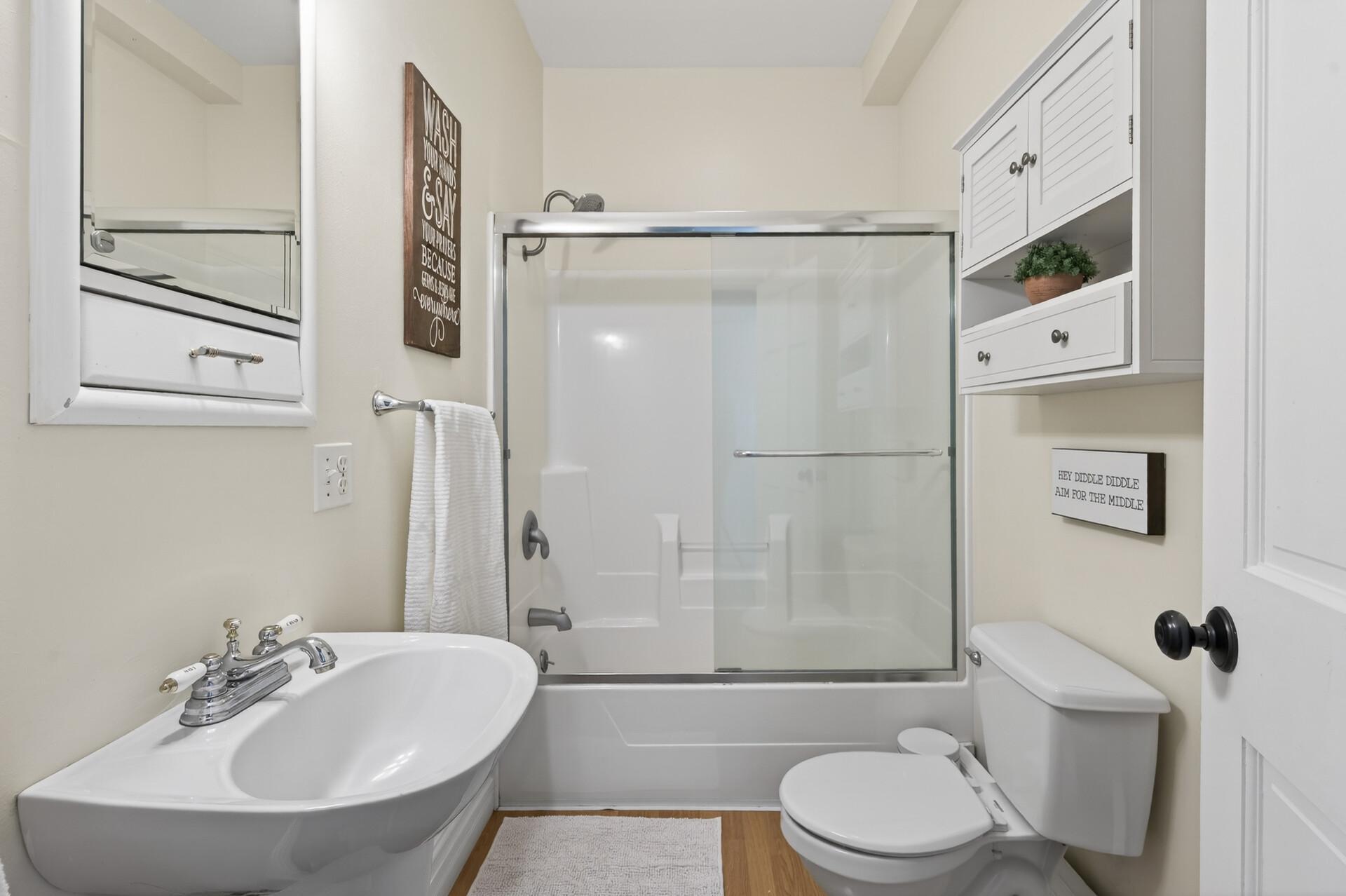 512 Broadway Street South Jordan, MN 55352 - Photo 7 of 38