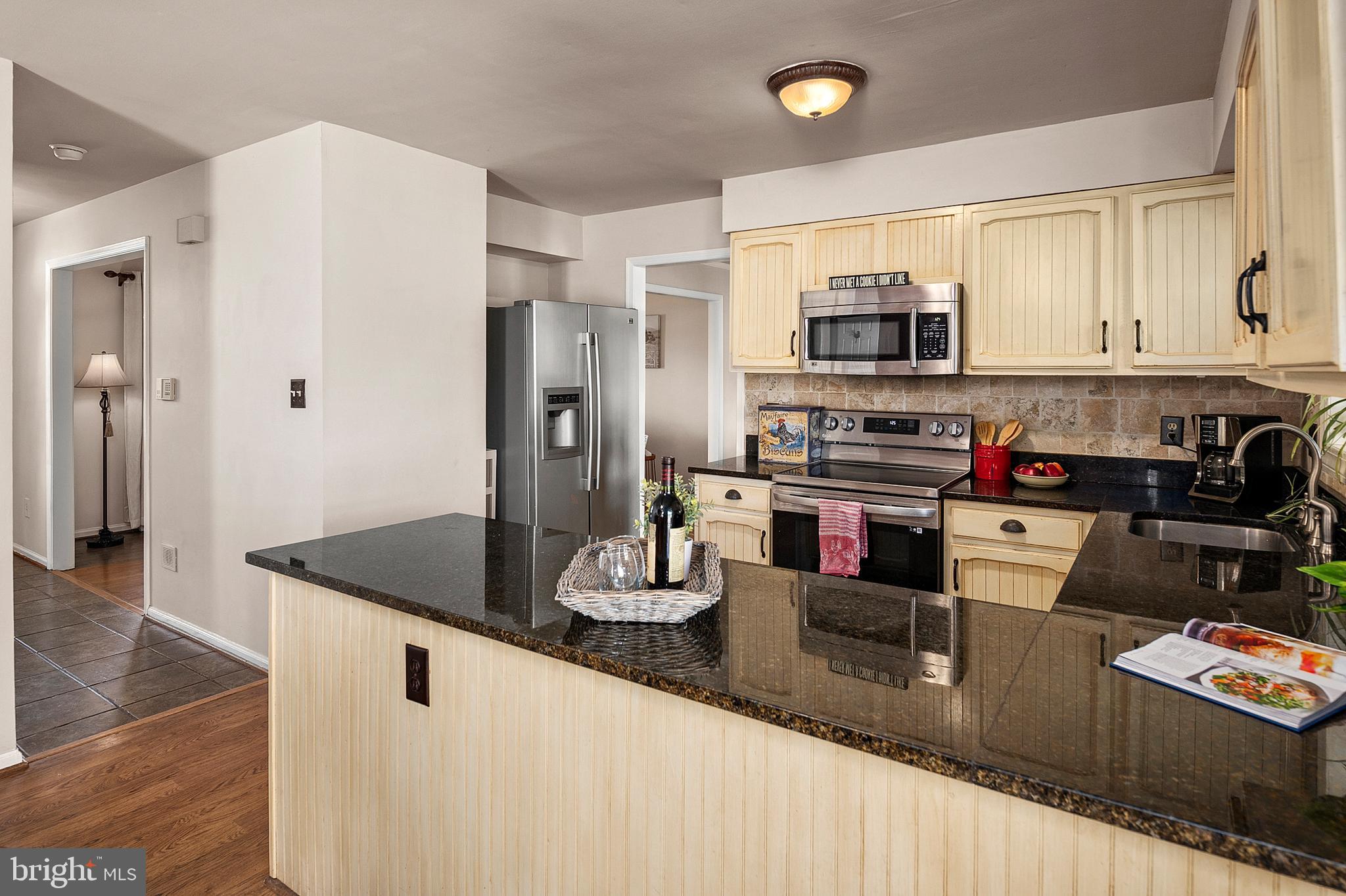 13619 Unionville Road Mount Airy, MD 21771 - Photo 13 of 53 Kitchen (alt view)