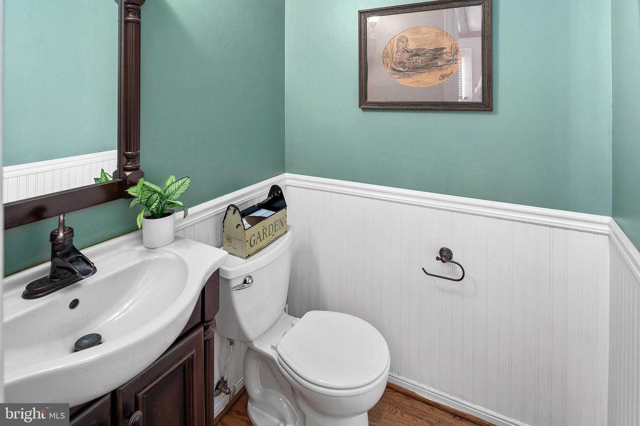 13619 Unionville Road Mount Airy, MD 21771 - Photo 19 of 53 Half Bathroom