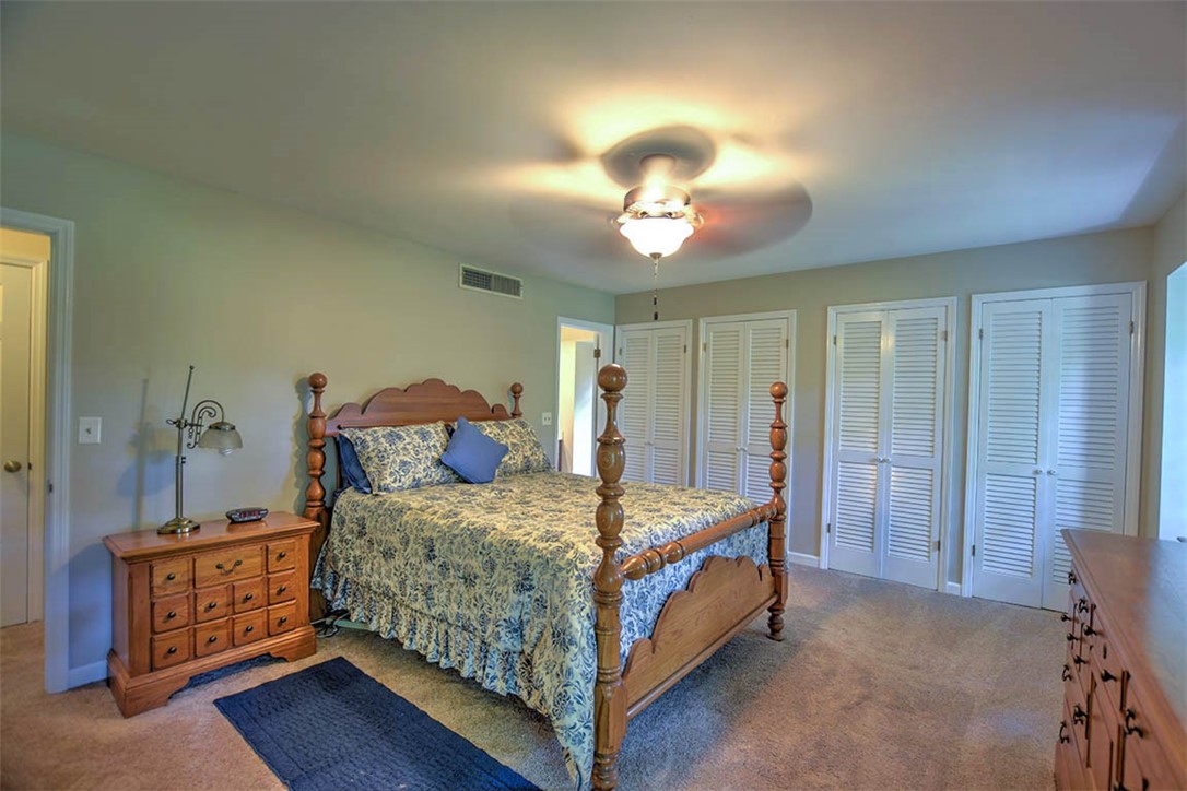 2325 Mount Zion Road Decatur, IL 62521 - Photo 18 of 48 Gallery Image 18