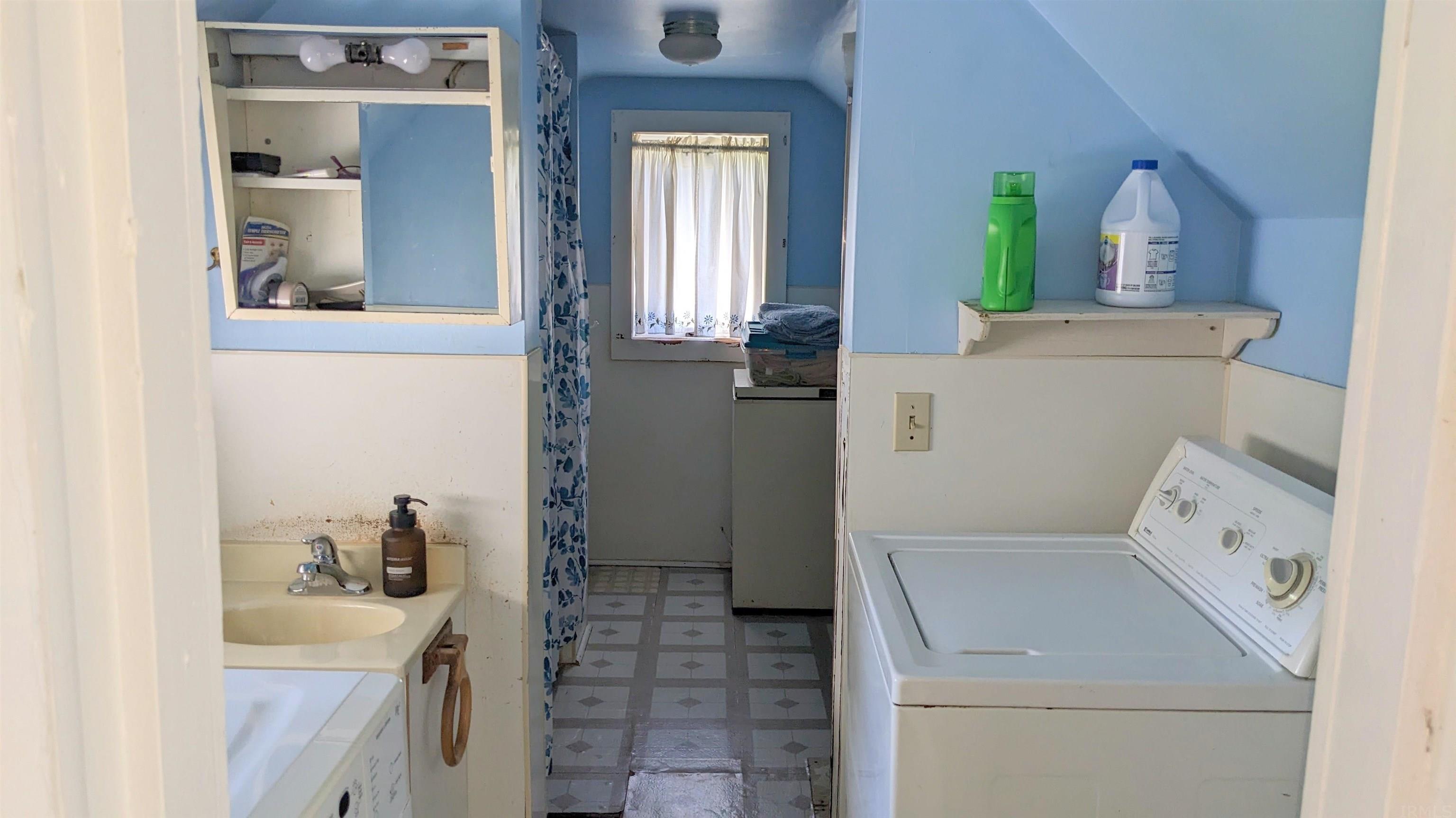 11580 North Marzane Rd-90 Road Markle, IN 46770 - Photo 7 of 18
