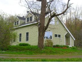 31 Gassetts Road Putney, VT 05346 - Photo 2 of 12