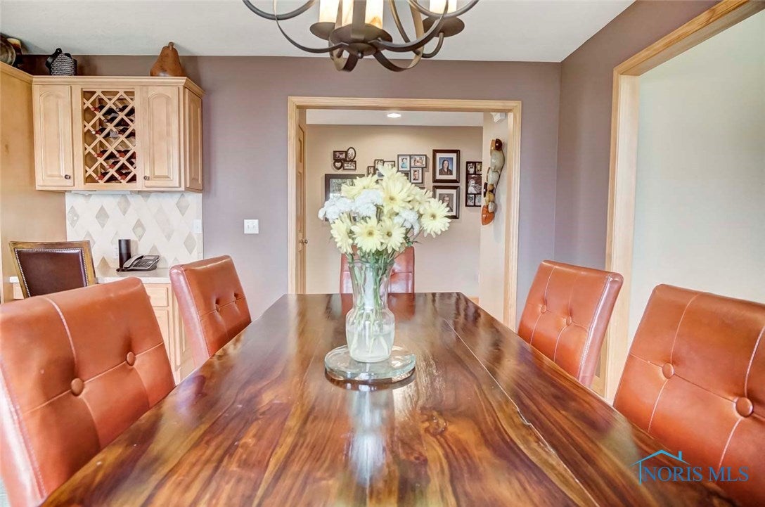 2963 Quarry Road Maumee, OH 43537 - Photo 11 of 36 Gallery Image 11