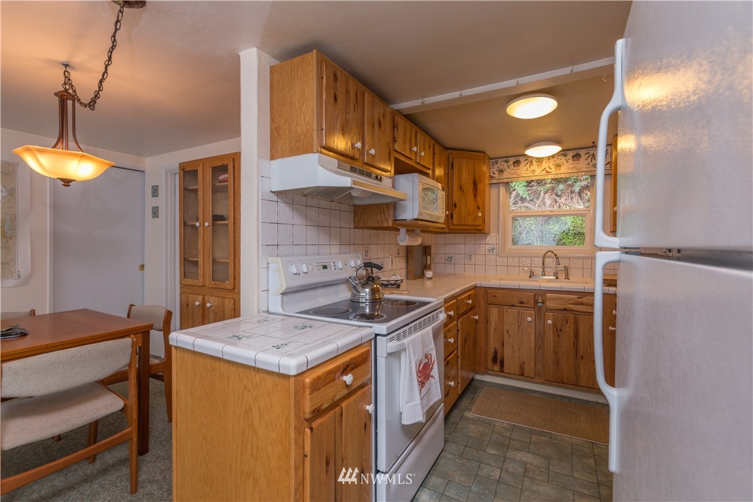 100 Viewpoint Lane Port Townsend, WA 98368 - Photo 8 of 25 Gallery Image 8