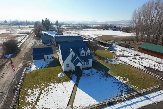 $599,500 | 495 East Bridge Street, Midvale, ID 83645
