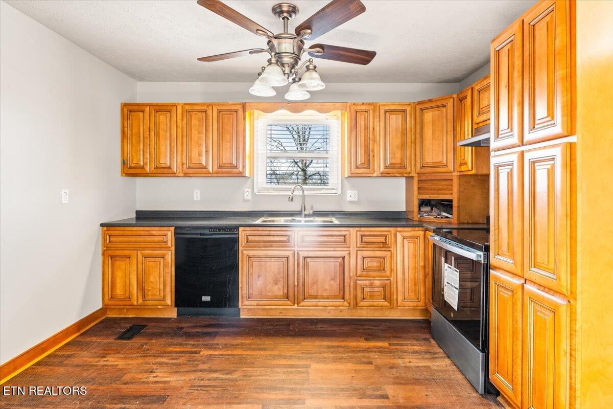 844 Mt Paran Road Jacksboro, TN 37757 - Photo 10 of 54 09-Mt Paran