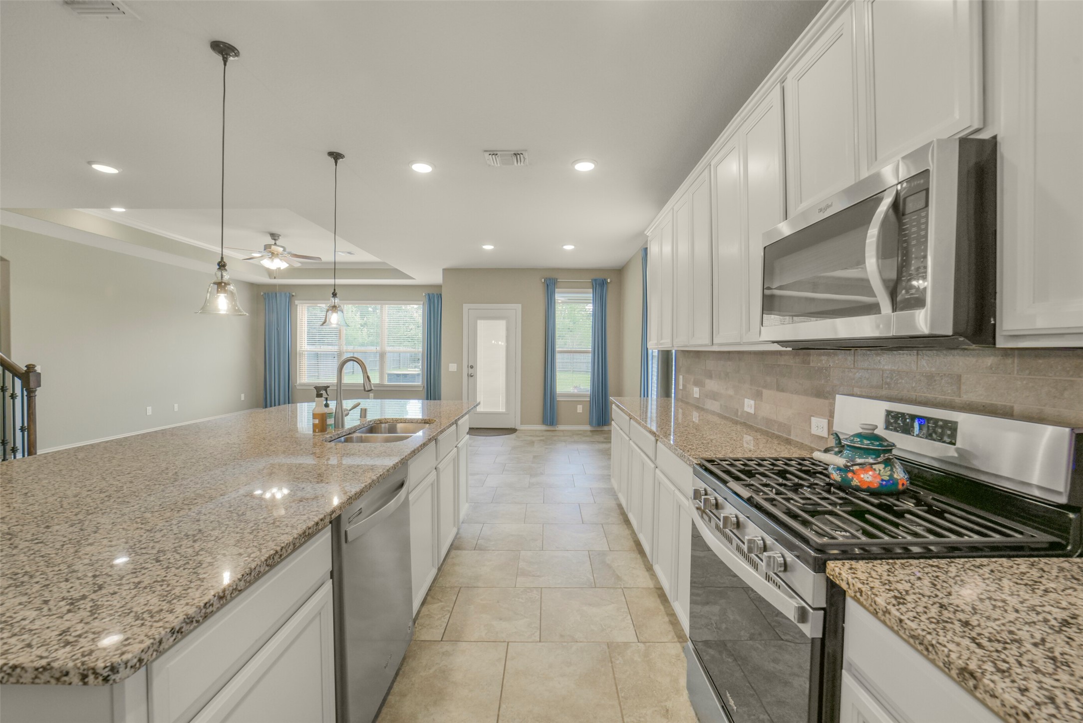 9651 Thimbleweed Drive Spring, TX 77379 - Photo 22 of 43