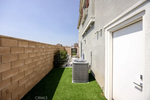 $589,900 | 16125 Gelato Court, Unit 3, Fontana, CA 92336