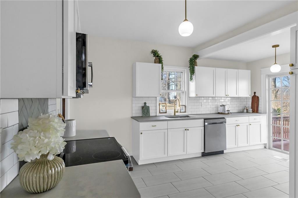 316 Doniphan Street Liberty, MO 64068 - Photo 11 of 50