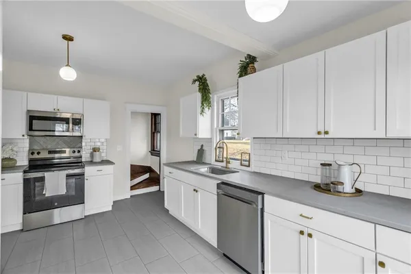 $449,000 | 316 Doniphan Street, Liberty, MO 64068