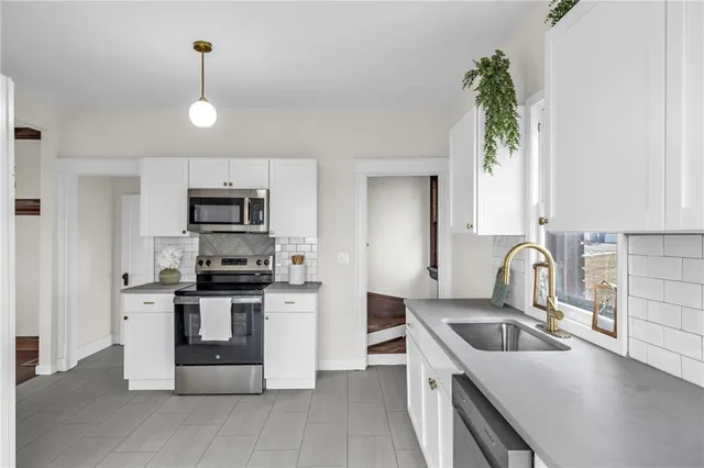 $450,000 | 316 Doniphan Street, Liberty, MO 64068