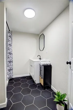 $449,000 | 316 Doniphan Street, Liberty, MO 64068