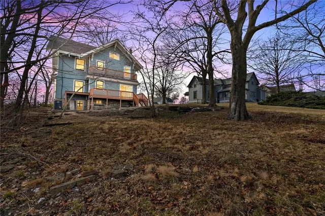 $450,000 | 316 Doniphan Street, Liberty, MO 64068