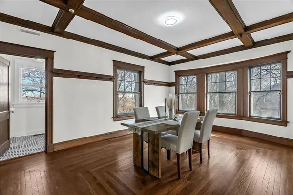 $449,000 | 316 Doniphan Street, Liberty, MO 64068