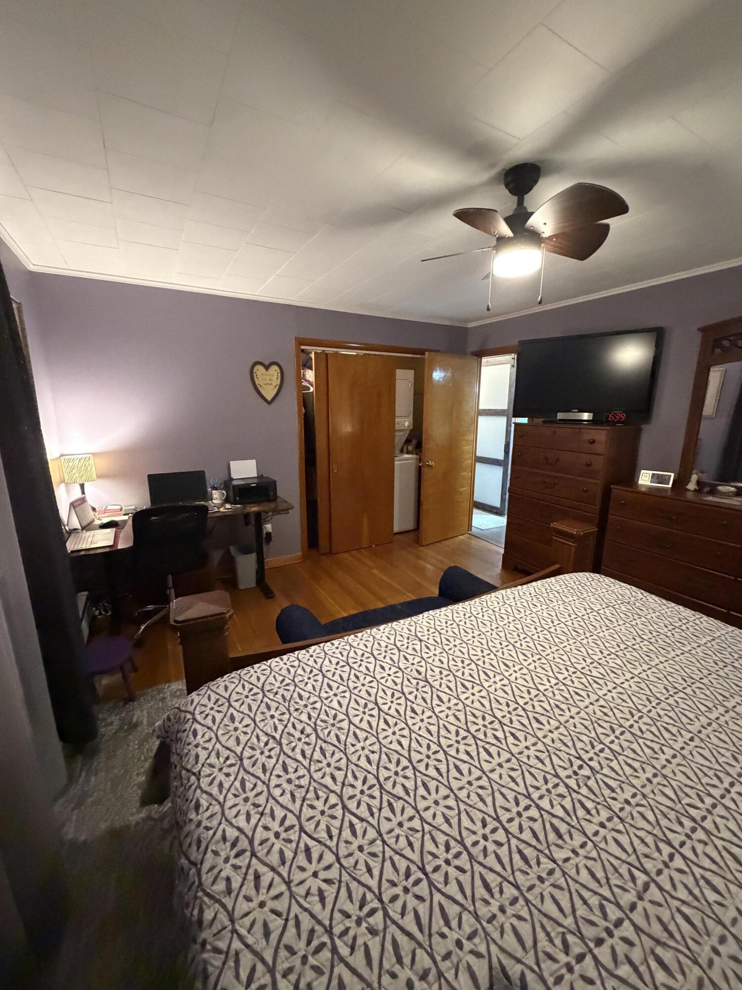 44 New York Street Millinocket, ME 04462 - Photo 11 of 21 A575A652-96A9-4B58-81C2-3368F0C022A4